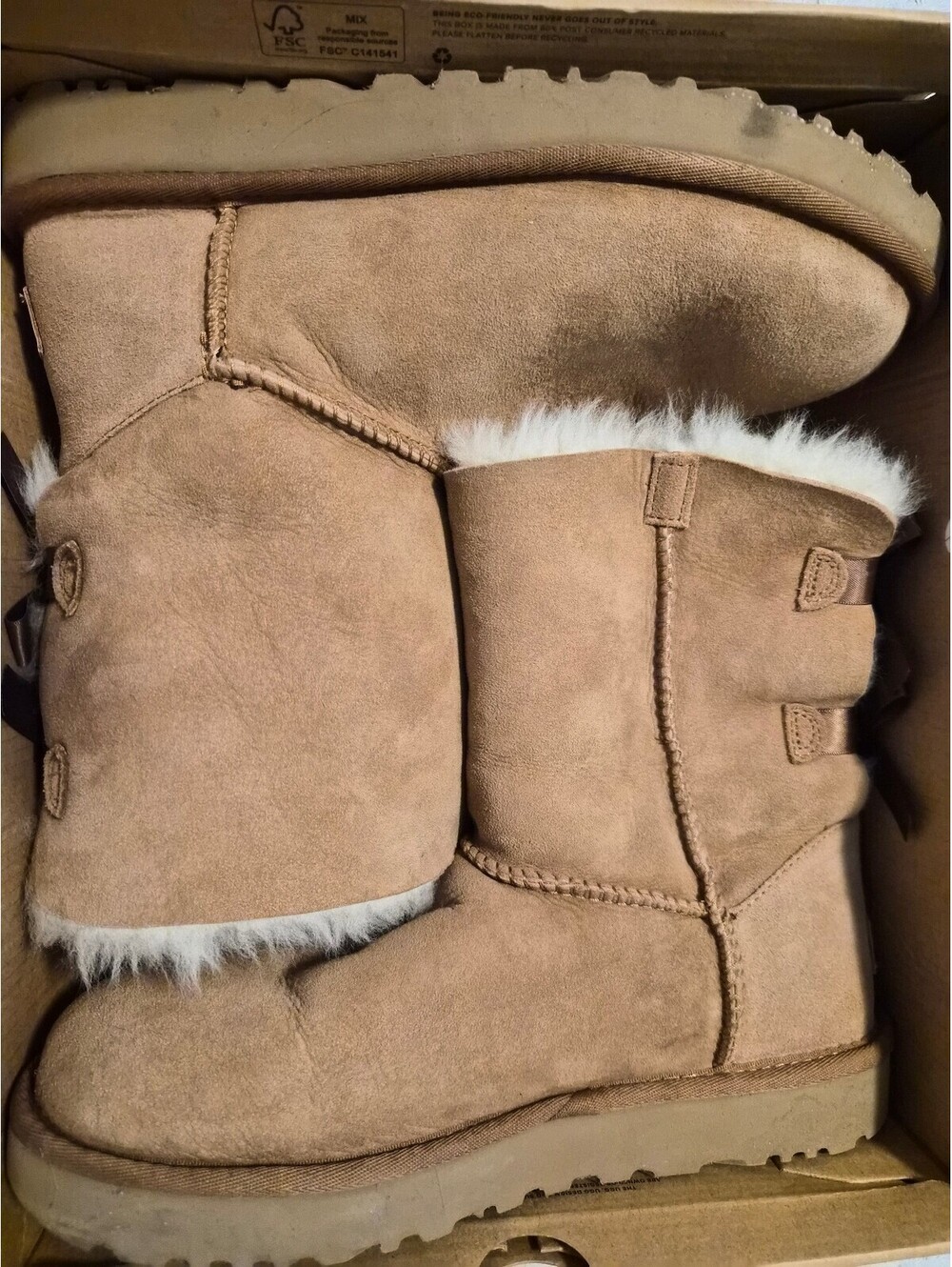 UGG Women's Bailey Bow II Suede Shearling Boots Chestnut Size 8 0071
